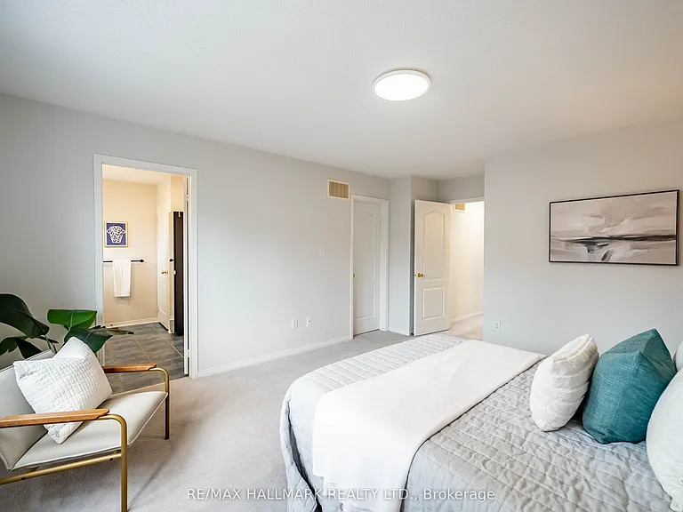 406 Reeves Way Blvd — Photo 32