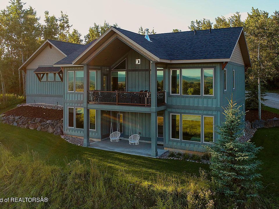 1st image of 17 Sugarloaf Dr