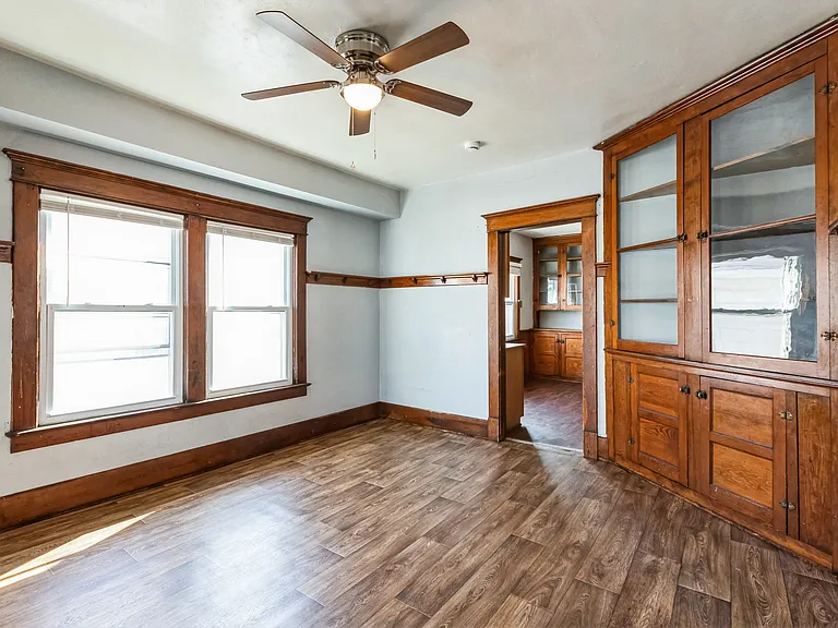 159 Royal Ave #2 — Photo 4