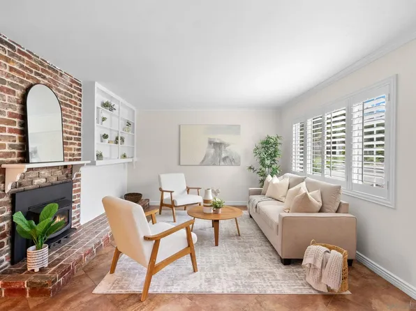 8965 Lake Angela Dr, La Mesa, CA 91942