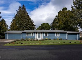 220 SW Greenwood Dr, Waldport, OR