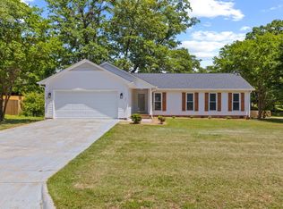 401 Belcross Dr, Simpsonville, SC 29681