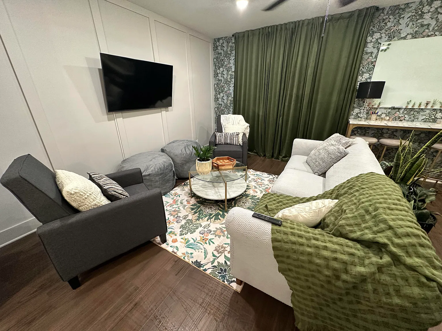 3 bed, 1267 sqft, $1,800 — Photo 4