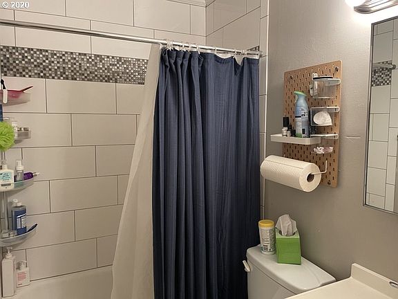 3rd image of 3514 E Evergreen Blvd