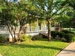 104 Roaming Deer Rd, Burnet, TX 78611