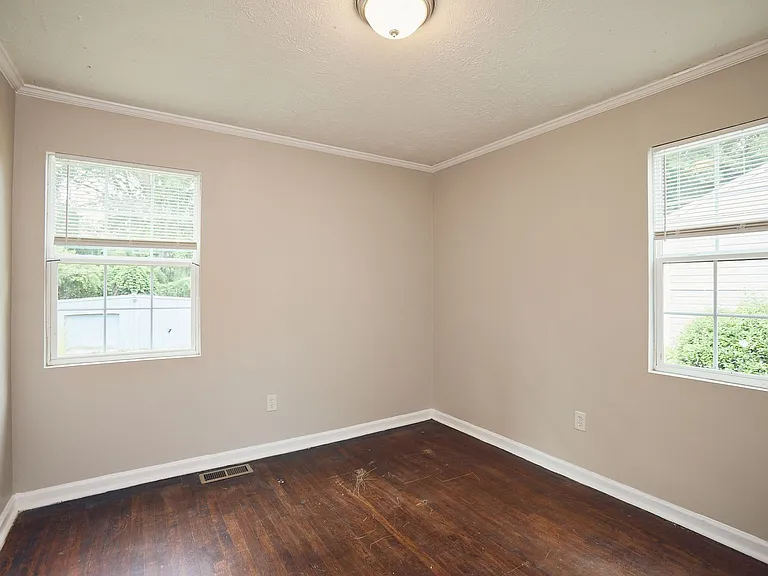 162 Hedges St SE #164 — Photo 8
