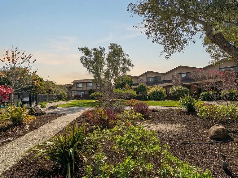 1216 Ballena Blvd — Photo 15