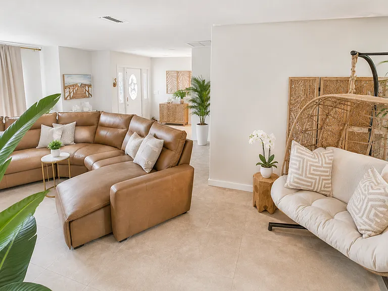 902 Bayshore Dr — Photo 12