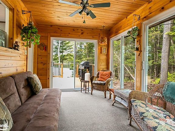 5th image of 1099 Sharon Lake Dr
