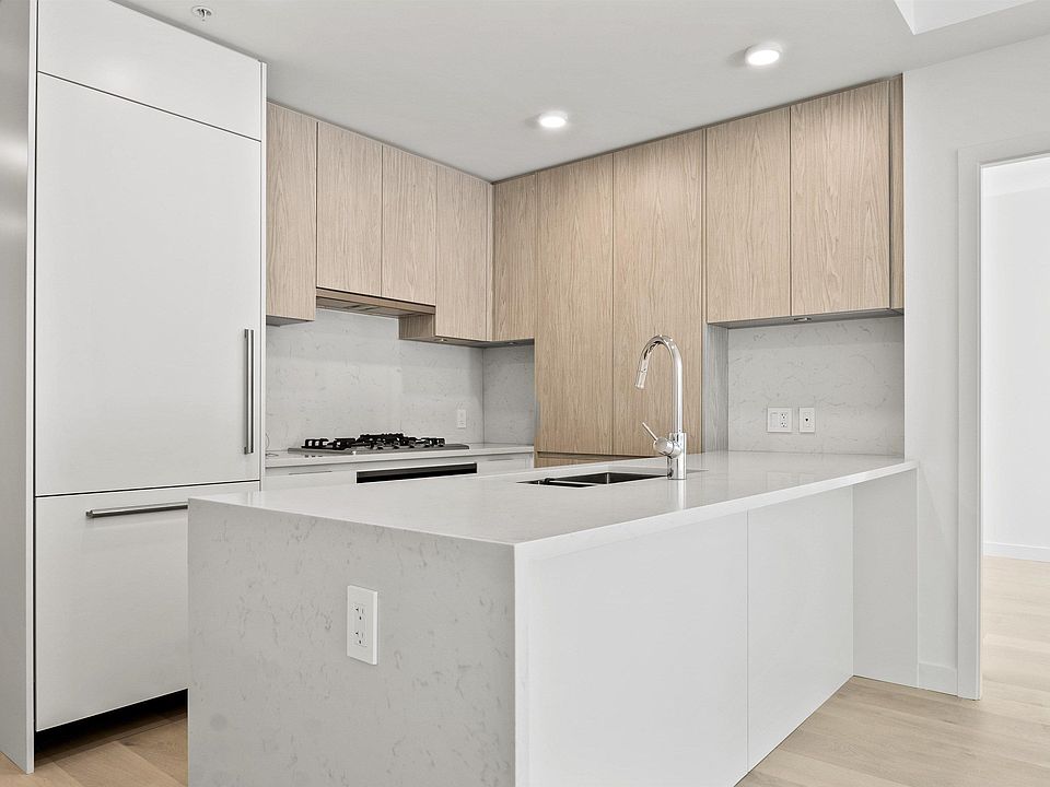 1st image of 4238 Cambie St #X06