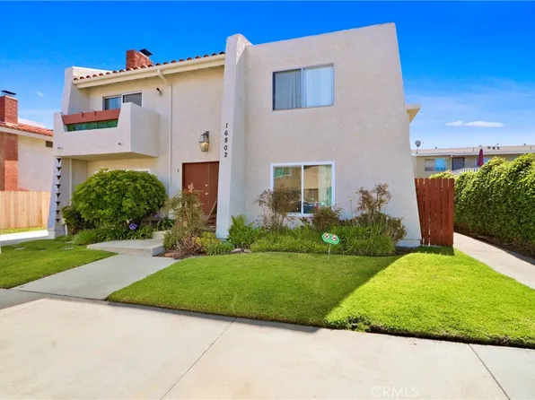 16802 Hoskins Ln, Huntington Beach, CA 92649