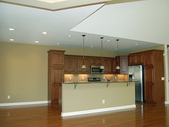 1st image of 9795 Kingston Cir #29