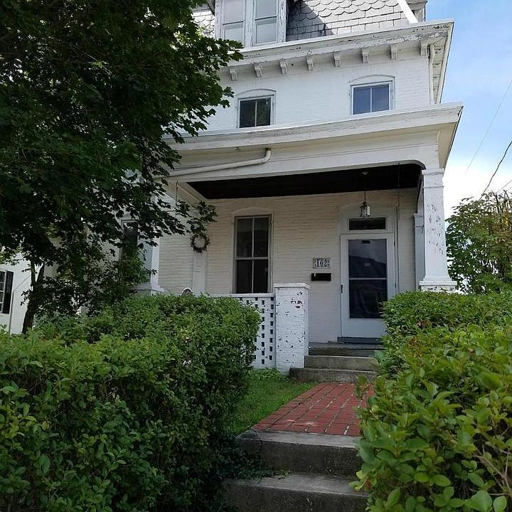 Exterior (Front)