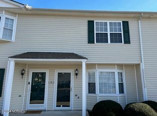 2385 Vineyard Dr APT I4, Winterville, NC 28590