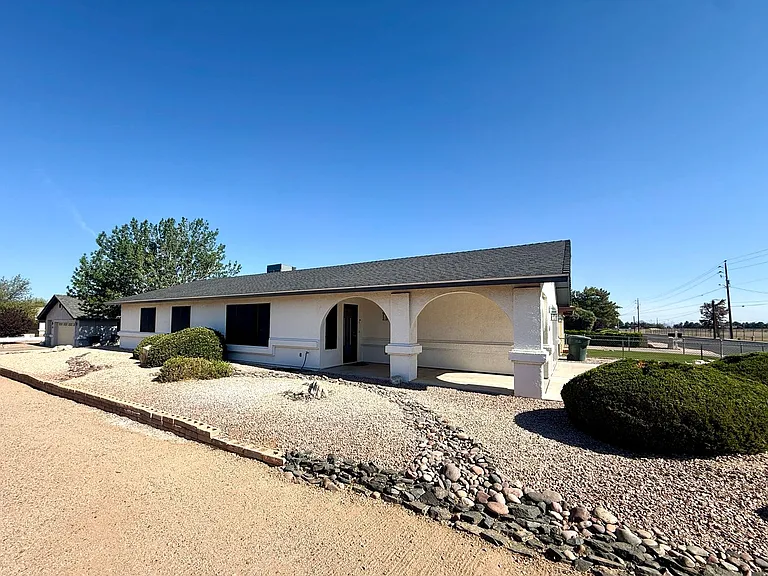 2803 Fairgrounds Blvd — Photo 3