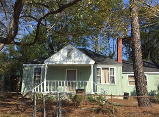 1402 N Cloverleaf Cir, Mobile, AL 36605