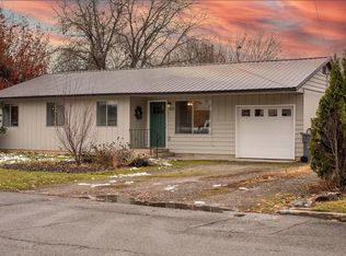 1223 W Superior St, Sandpoint, ID 83864