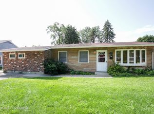 21 E Oltendorf Rd, Streamwood, IL 60107