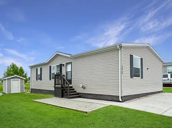 1410 Revolution Dr, Potterville, MI 48876