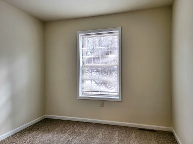 542 Indian Rock Cir — Photo 20