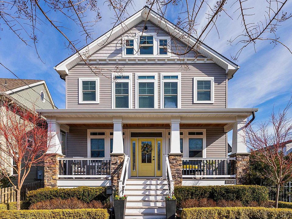 1st image of 230 W Seaspray Rd