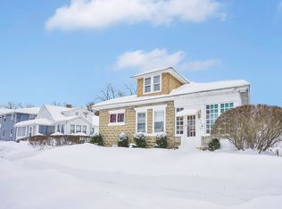 11 Ina St, Springfield, MA 01109