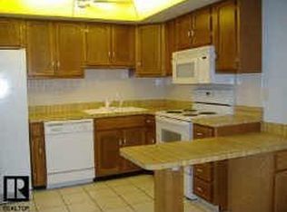 2801 Orange Tree Cir N APT B, Palm Harbor, FL 34684