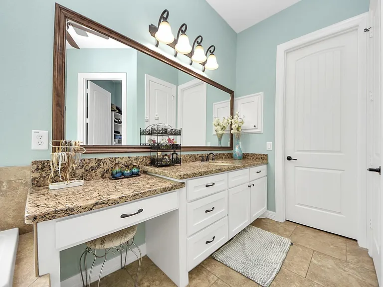 11726 W Grand Pond Dr — Photo 30