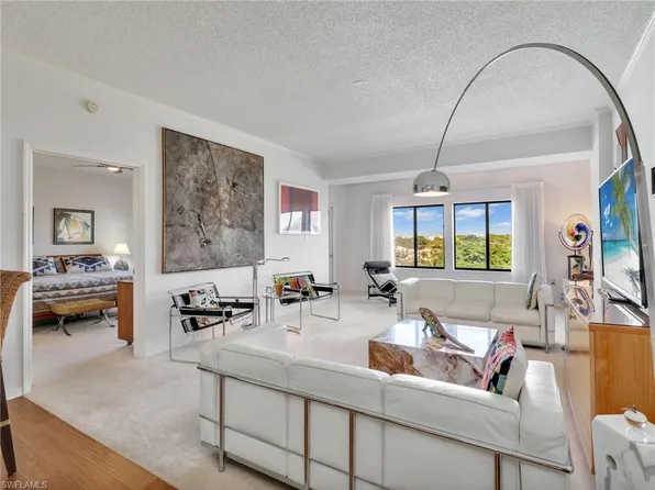 201 Arbor Lake DR #2-504, NAPLES, FL 34110