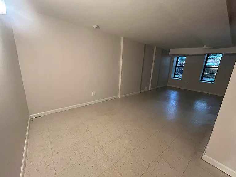 530 E 83rd St #1E — Photo 12