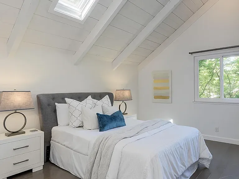 123 Pine Wood Ln — Photo 19
