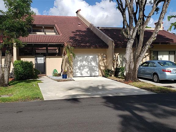 3rd image of 10003 Costa Del Sol Blvd #67