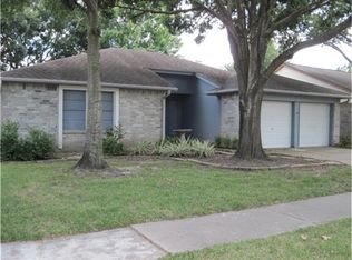 16719 Summer Dew Ln, Houston, TX 77095