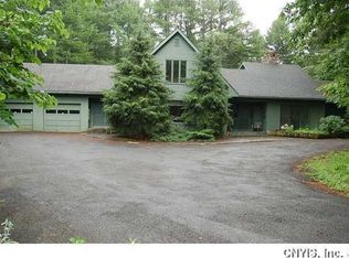 5018 Pine Valley Dr, Fayetteville, NY 13066
