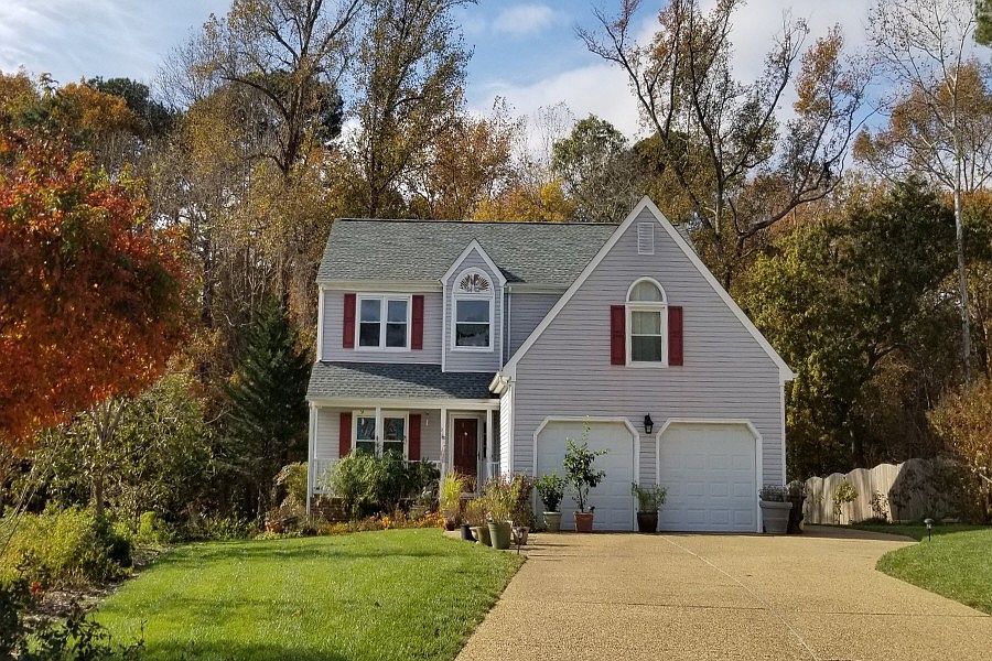 1st image of 310 Lynns Way