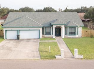 2304 Pebble St, Mission, TX 78574
