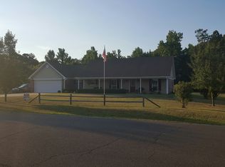 912 Oswalt Rd, Columbus, MS 39702