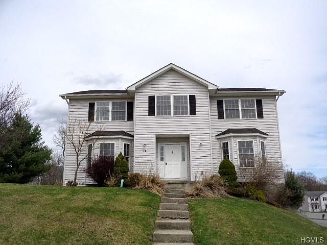 1st image of 14 Tammy Dr