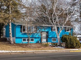 2313 Red Arrow Trl, Fitchburg, WI 53711