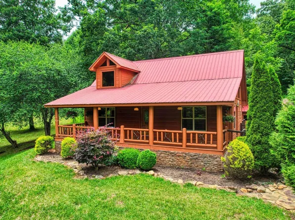 1666 Underwood Rd, Hiawassee, GA 30546