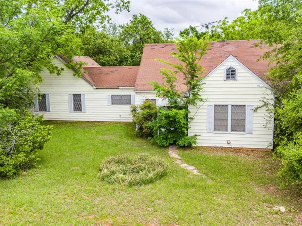 310 N Railroad Ave, Mount Enterprise, TX 75681