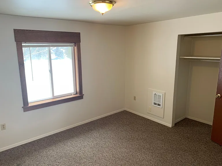 6757 Chippewa Dr — Photo 15