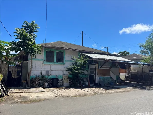 2108 Wilcox Ln, Honolulu, HI 96819