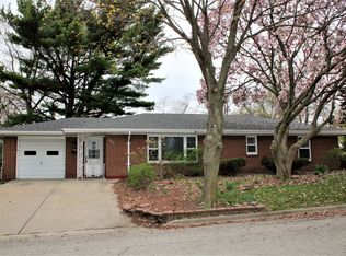 900 Grand Blvd, Joliet, IL 60436