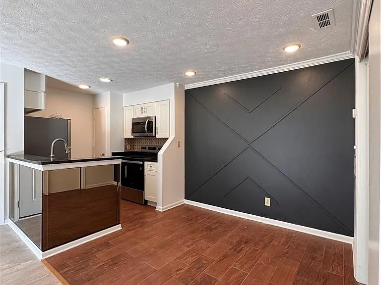 119 Cape Dorey Dr — Photo 3