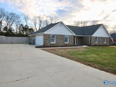 102 Branchwater Ln, Huntsville, AL, 35806