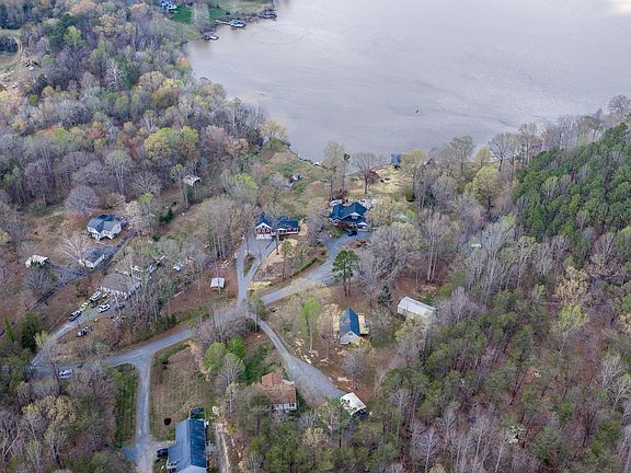 5th image of 144 Plateau Rd