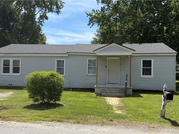 1005 Railroad Ave, Franklin, VA 23851