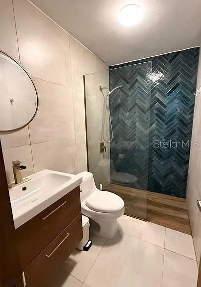 2305 Laurel #611 — Photo 10