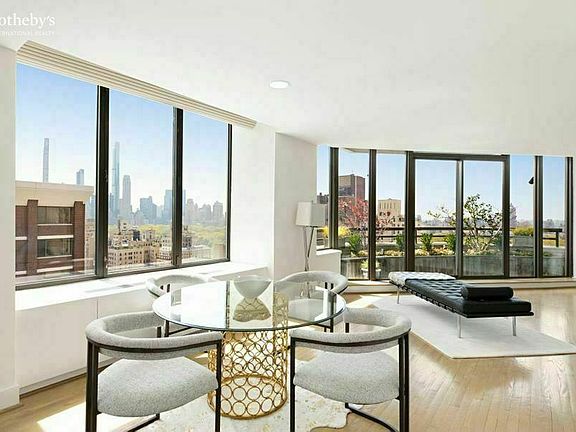 2nd image of 45 E 80th St APT 26A
